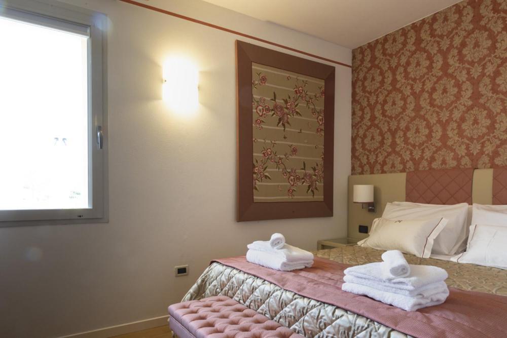 Hotel Miramonti Enoteca Pove del Grappa Eksteriør billede
